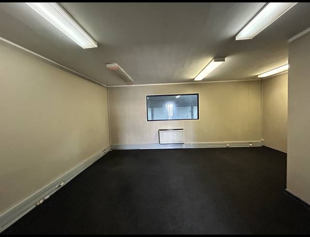 2,443M² WAREHOUSE TO LET IN EPPING INDUSTRIAL